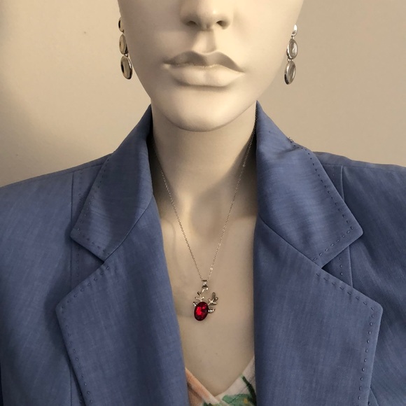 🎄 Austrian Crystal Necklace - Reindeer - Red - Picture 8 of 15